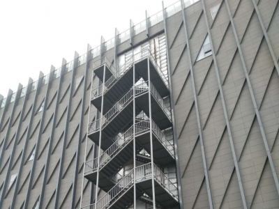 鋼梯 鋼梯